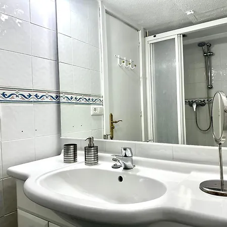 Nogalera By Jzr Apartamento Torremolinos